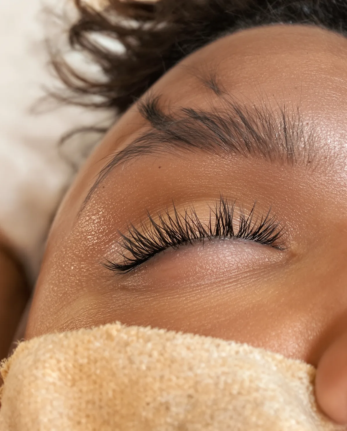 Classic set, A clean, mascara look